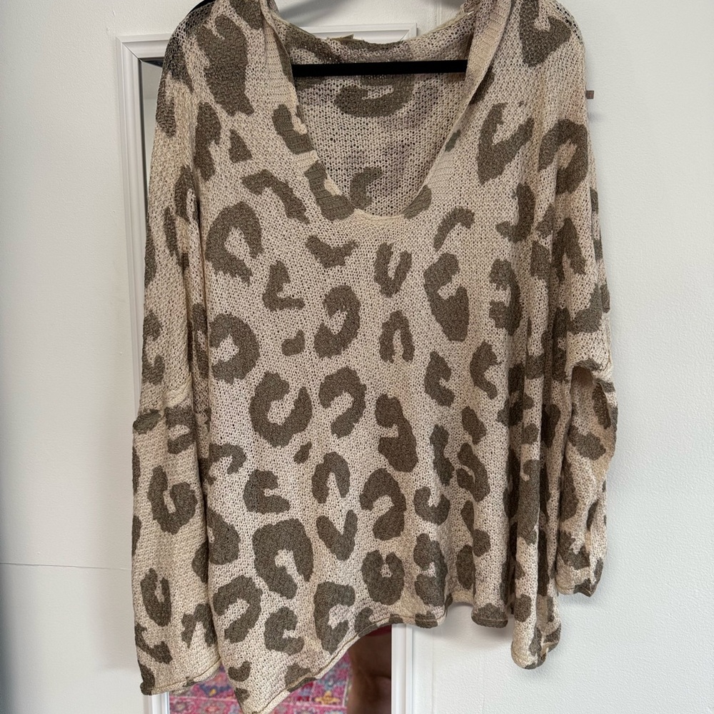 Leopard Print V-Neck Sweater